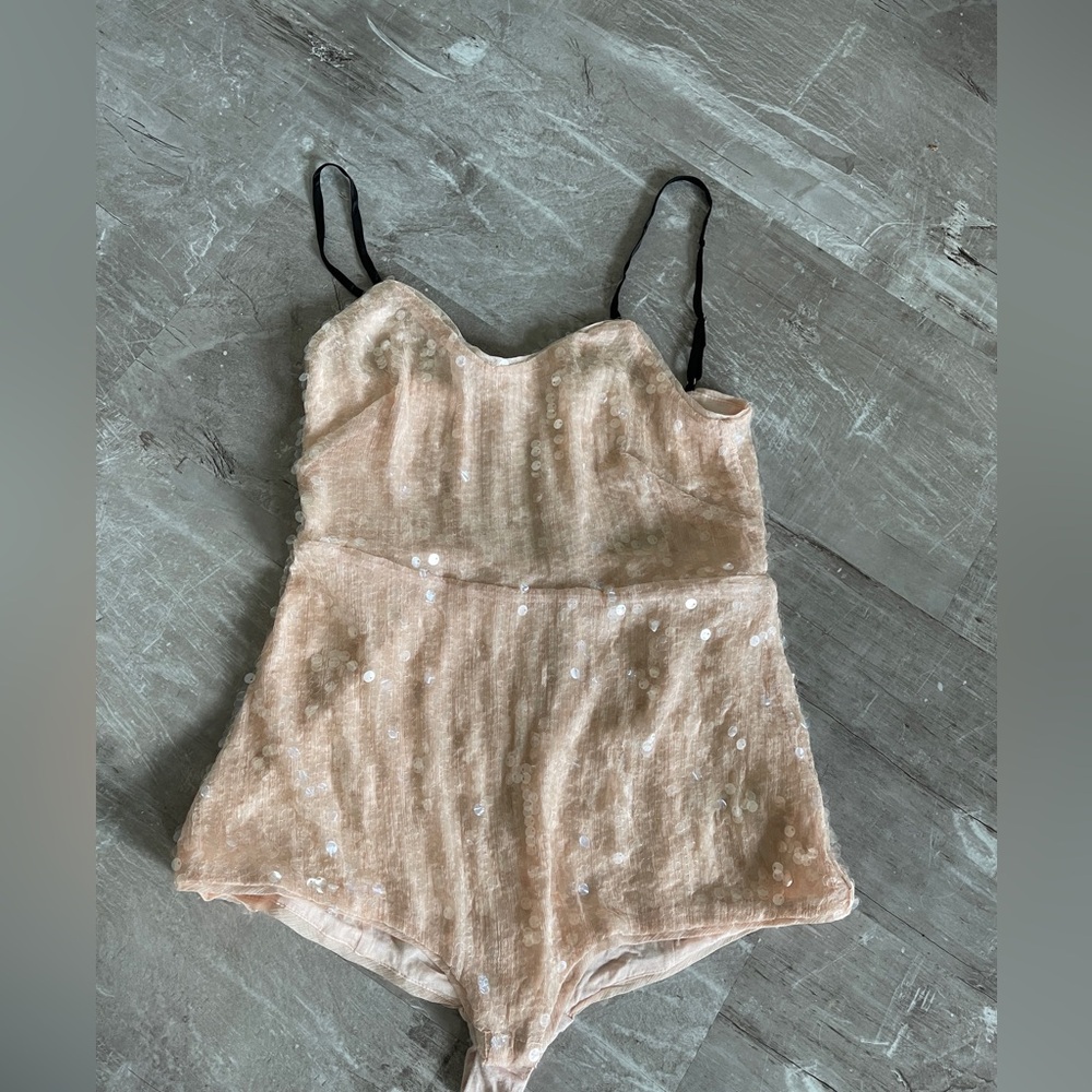 New  anthropologie Bodysuit Sequin Corset pink Combo S shorts cami